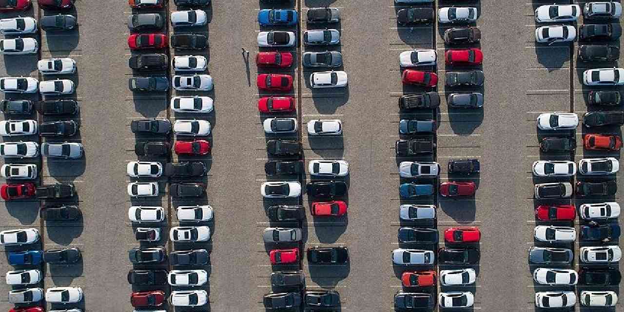 Bu otomobiller adeta yatırım aracı: İşte değer kaybı en az olan modeller