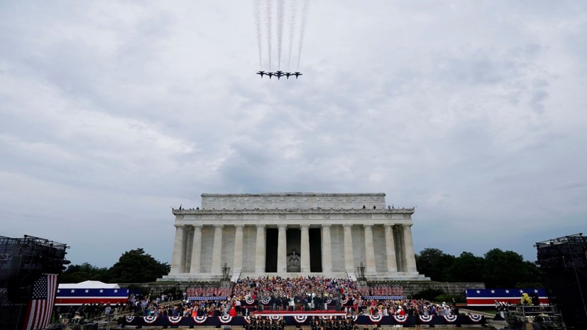 ABD'de Bağımsızlık Günü kutlamalarında askeri gövde gösterisi