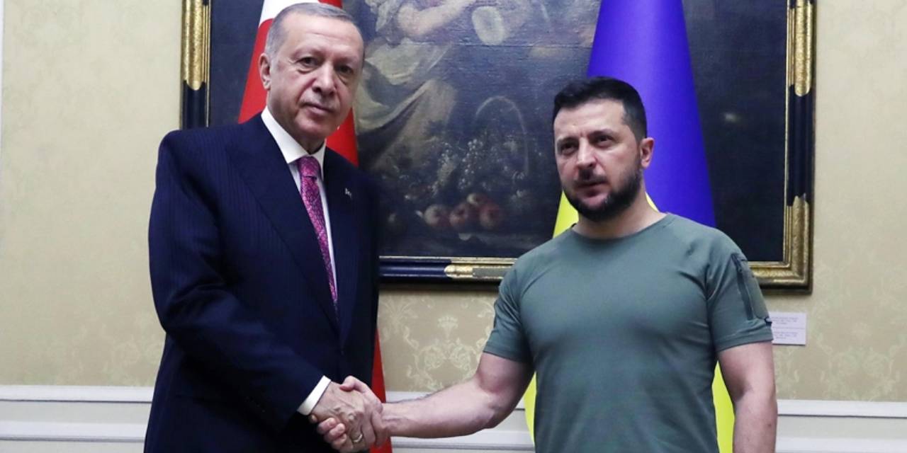 Cumhurbaşkanı Erdoğan ile Ukrayna Devlet Başkanı Zelenski telefonda görüştü