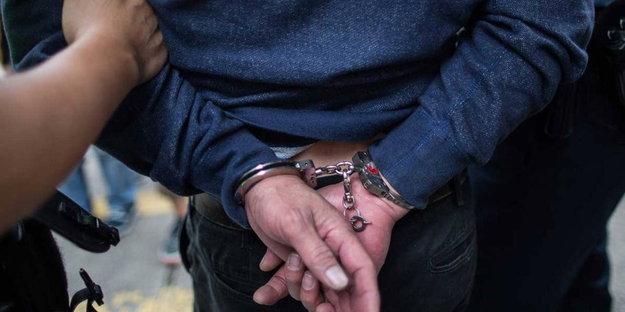 İstanbul merkezli FETÖ operasyonu: 22 kişi gözaltına alındı