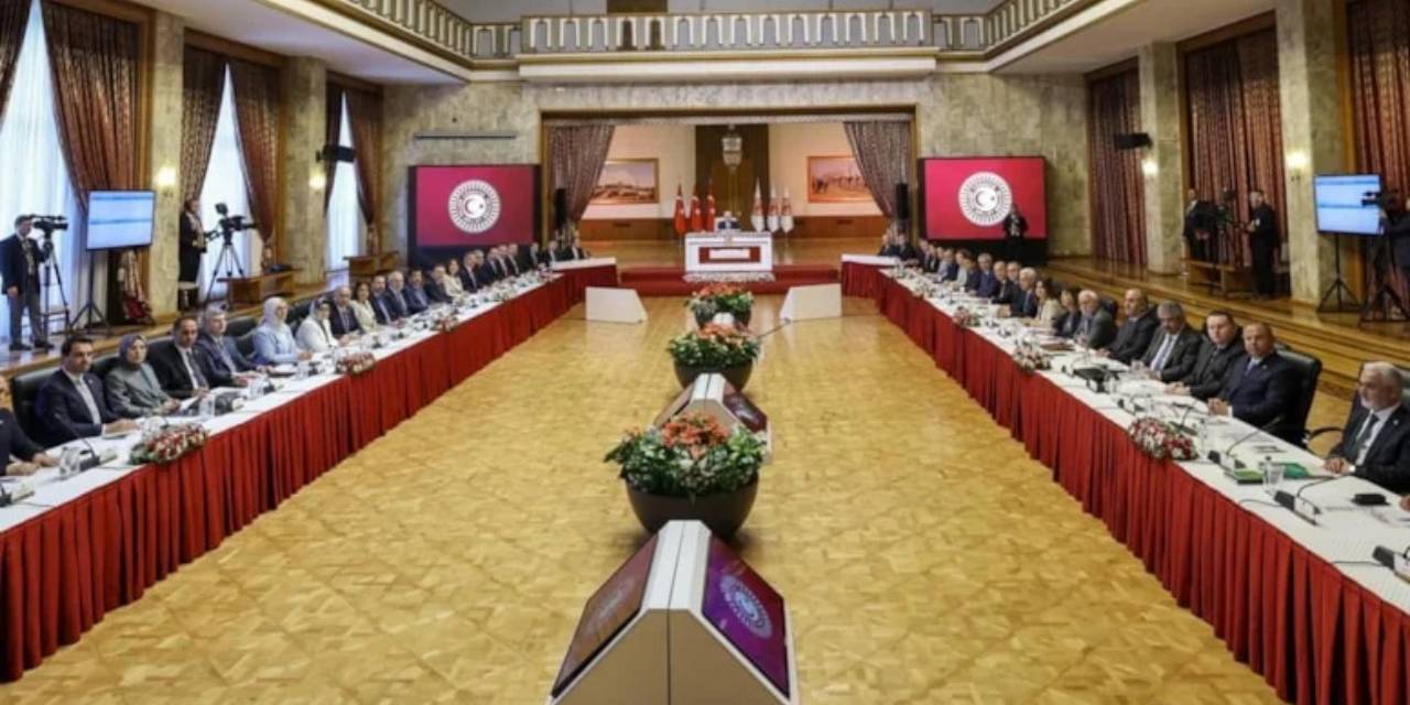 Komisyonda olanların yayımlanacağı yer açıklandı: 3 toplantının tutanakları yüklendi