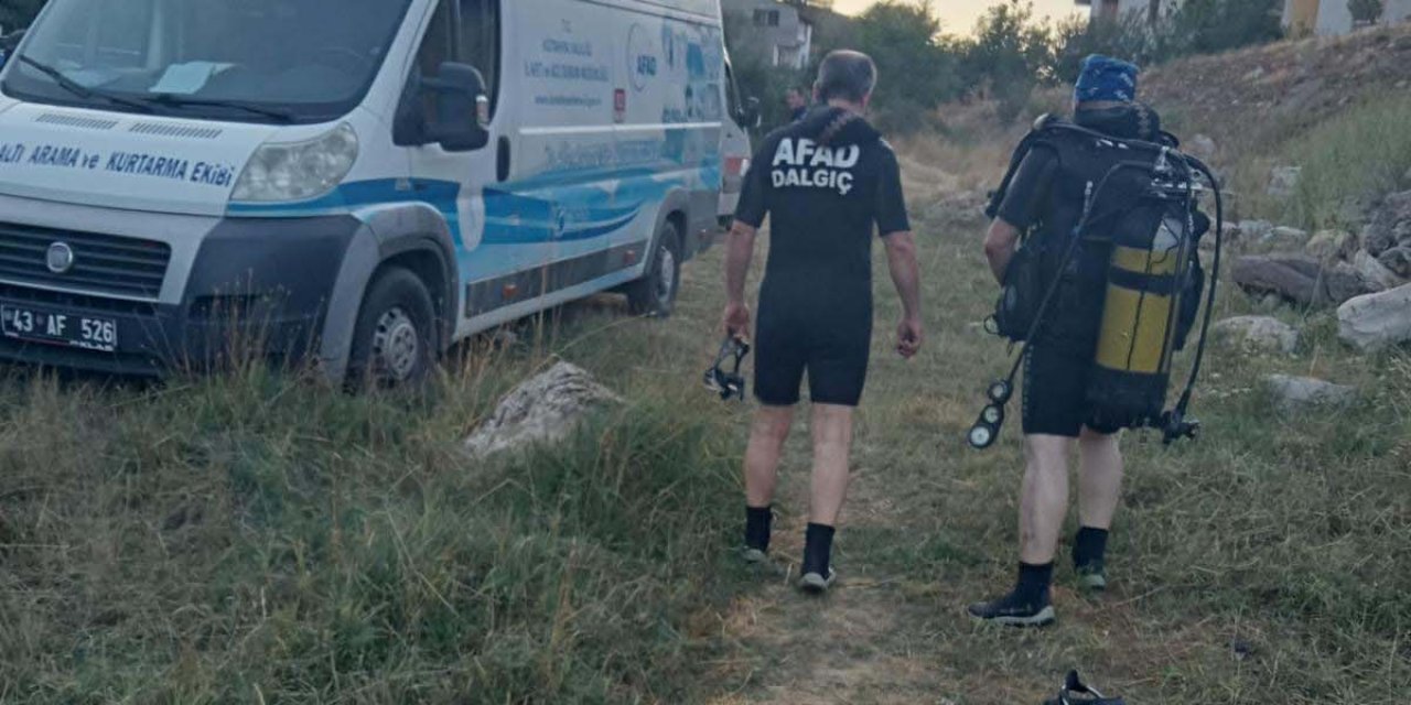 Serinlemek için girdiği akarsuda boğularak can verdi!