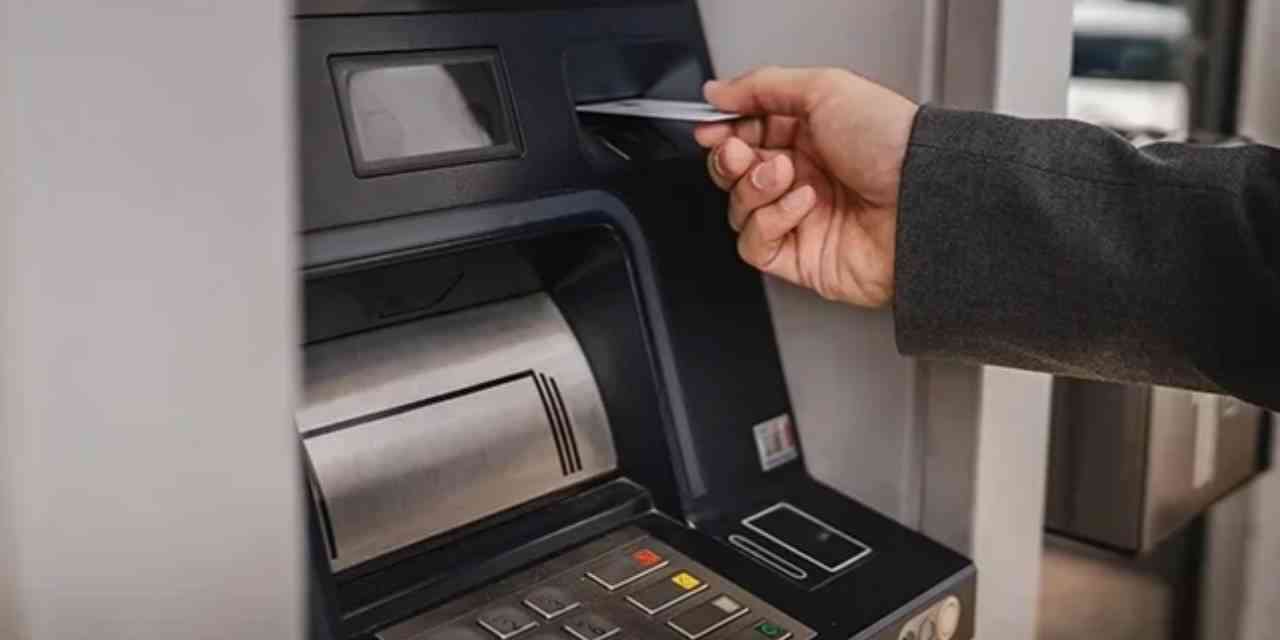 ATM'lerde bu işlemlerden artık para alınmayacak