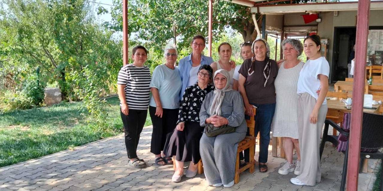 İmamoğlu'nun annesinden Murat Çalık'ın annesine ziyaret