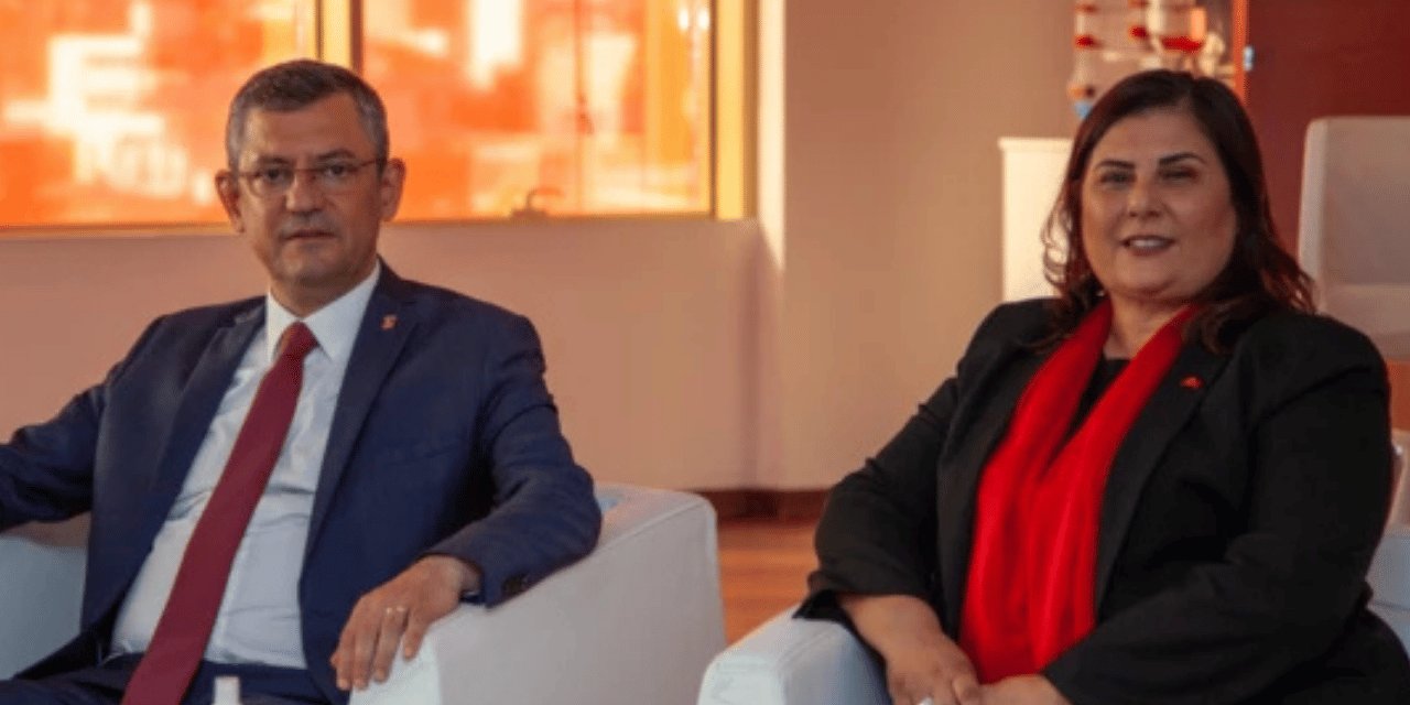 Özlem Çerçioğlu CHP'yi takipten çıktı!