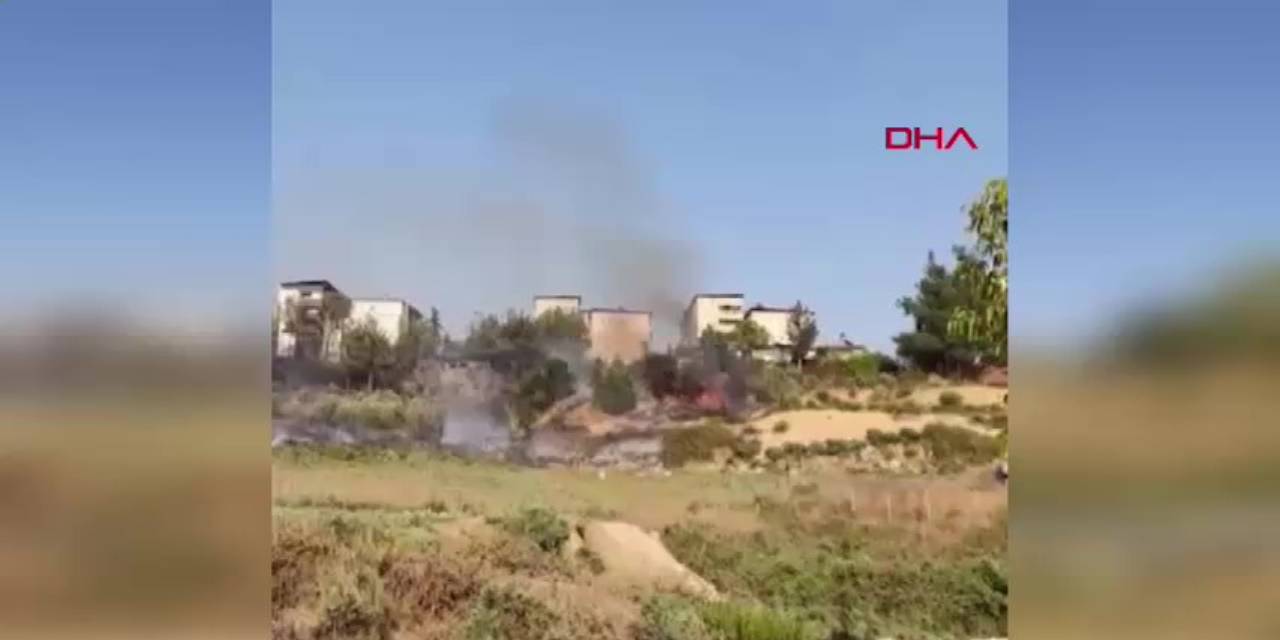 Adana'yı panikleten yangın! Evler tahliye edildi