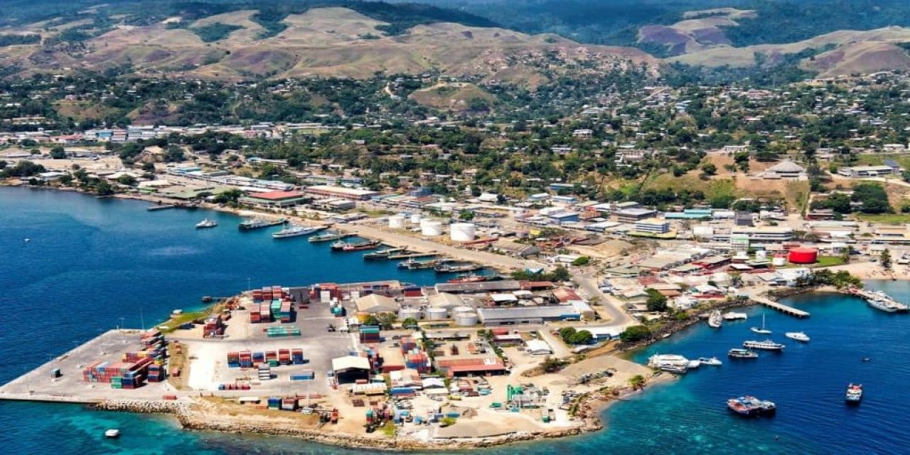 Turizm cennetinde 6.3 büyüklüğünde deprem