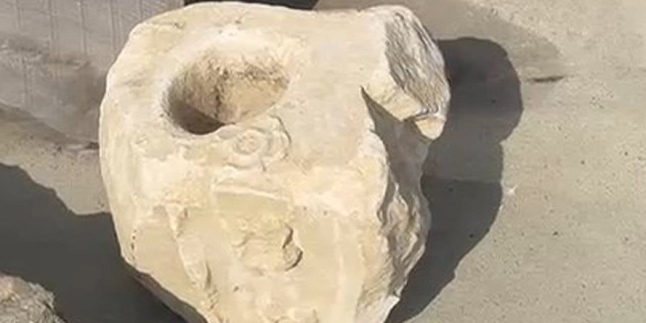 Mobilya deposundan bin 500 yıllık tarihi eserler çıktı