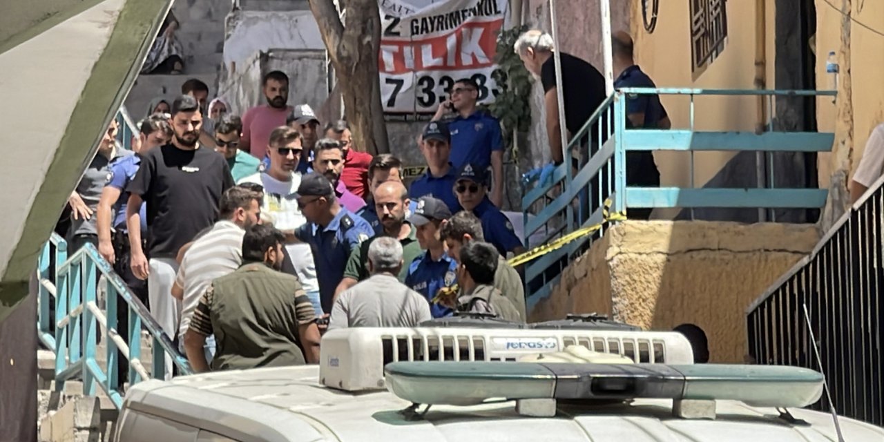 Şanlıurfa'da dehşet! Anne baba ölü, 5 yaşındaki kız kayıp