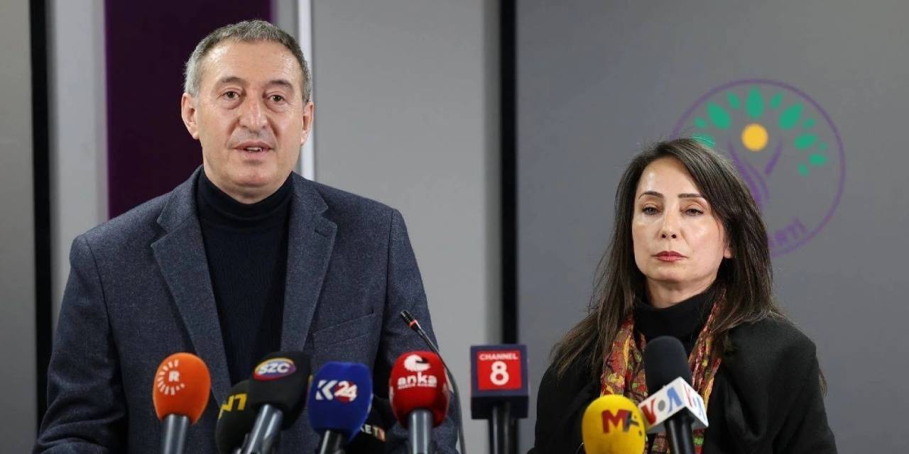 DEM Parti'den acil yangın çağrısı: Helikopterleri derhal yönlendirin