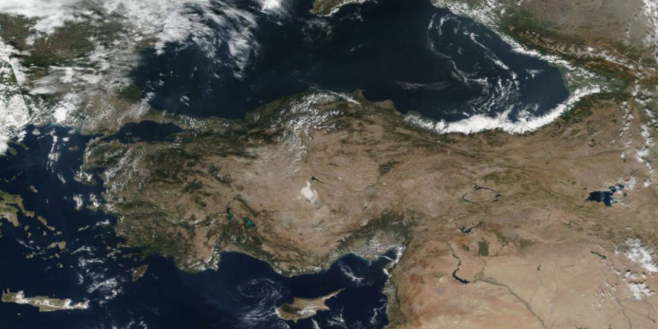 Yaklaşan büyük tehlikeye dikkat çekti! Seferberlik çağrısı yaptı: Türkiye topyekün mücadeleye girişmeli