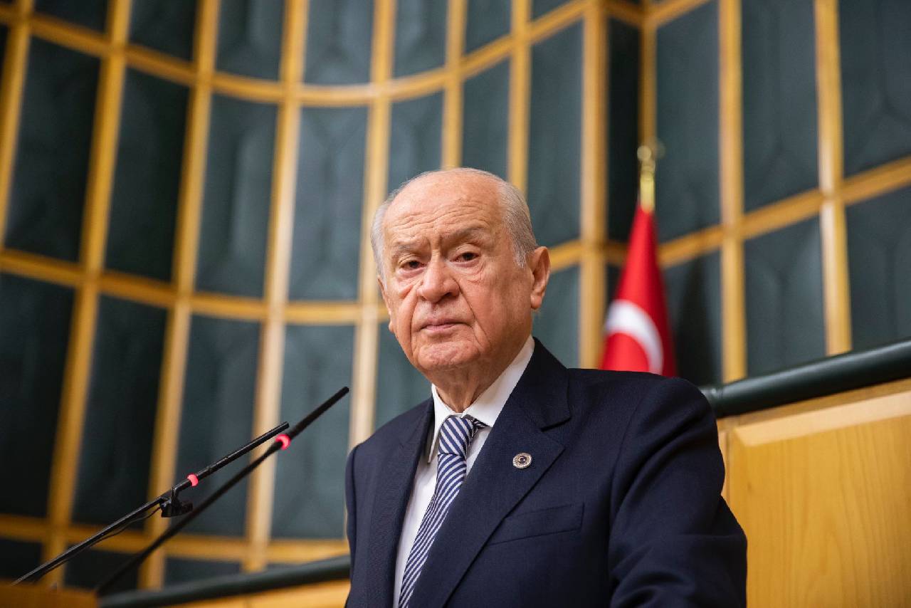 'Terörsüz Türkiye' sürecinden sonra Bahçeli'den 'Alevi açılımı' hamlesi!