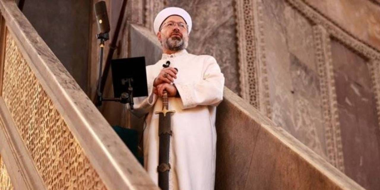 Diyanet'in skandal hutbeleri hakkında suç duyurusunda bulunuldu: Ali Erbaş doğrudan sorumludur