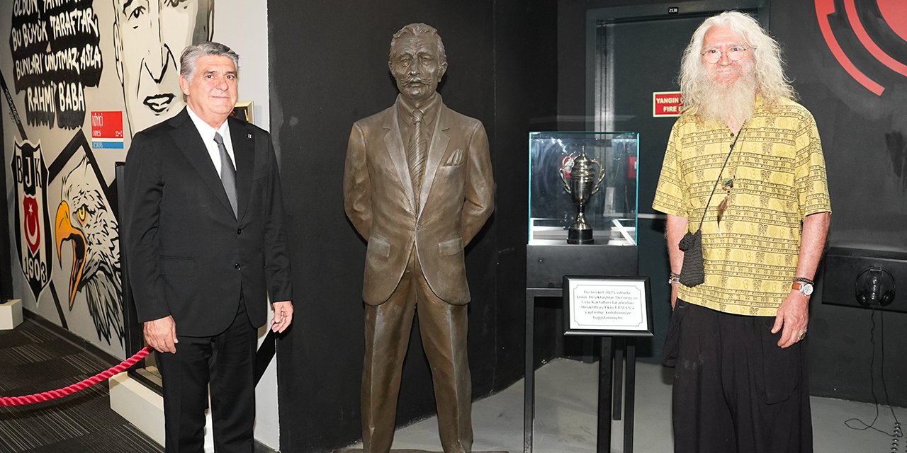 Süleyman Seba'nın heykeli Beşiktaş müzesinde