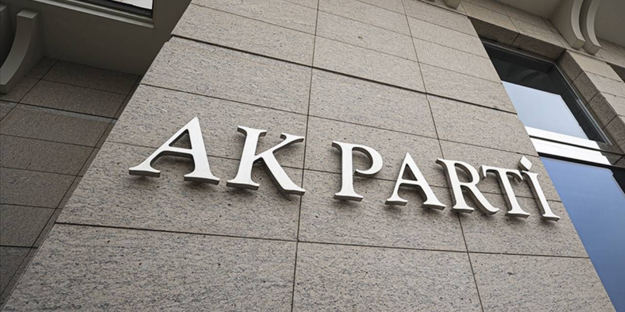 AKP'li isim trafik kazasında hayatını kaybetti