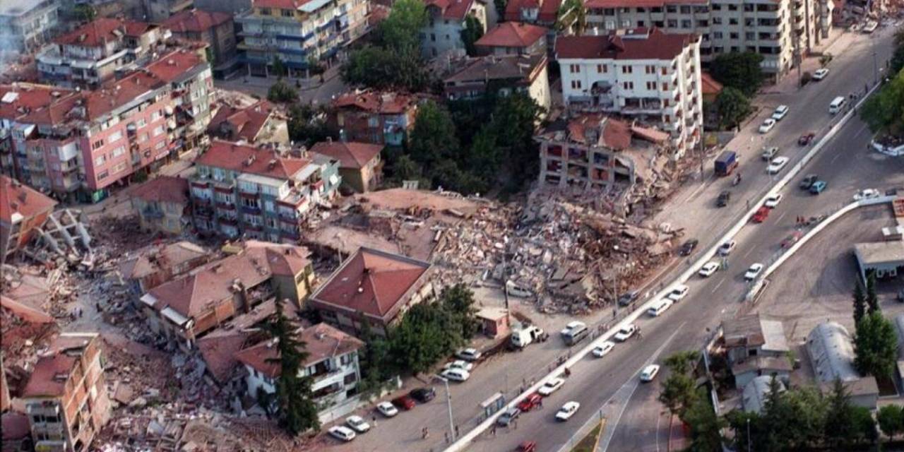 17 Ağustos 1999 depreminde ne oldu?