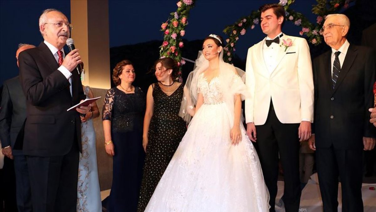 CHP lideri Kemal Kılıçdaroğlu nikah şahidi oldu!