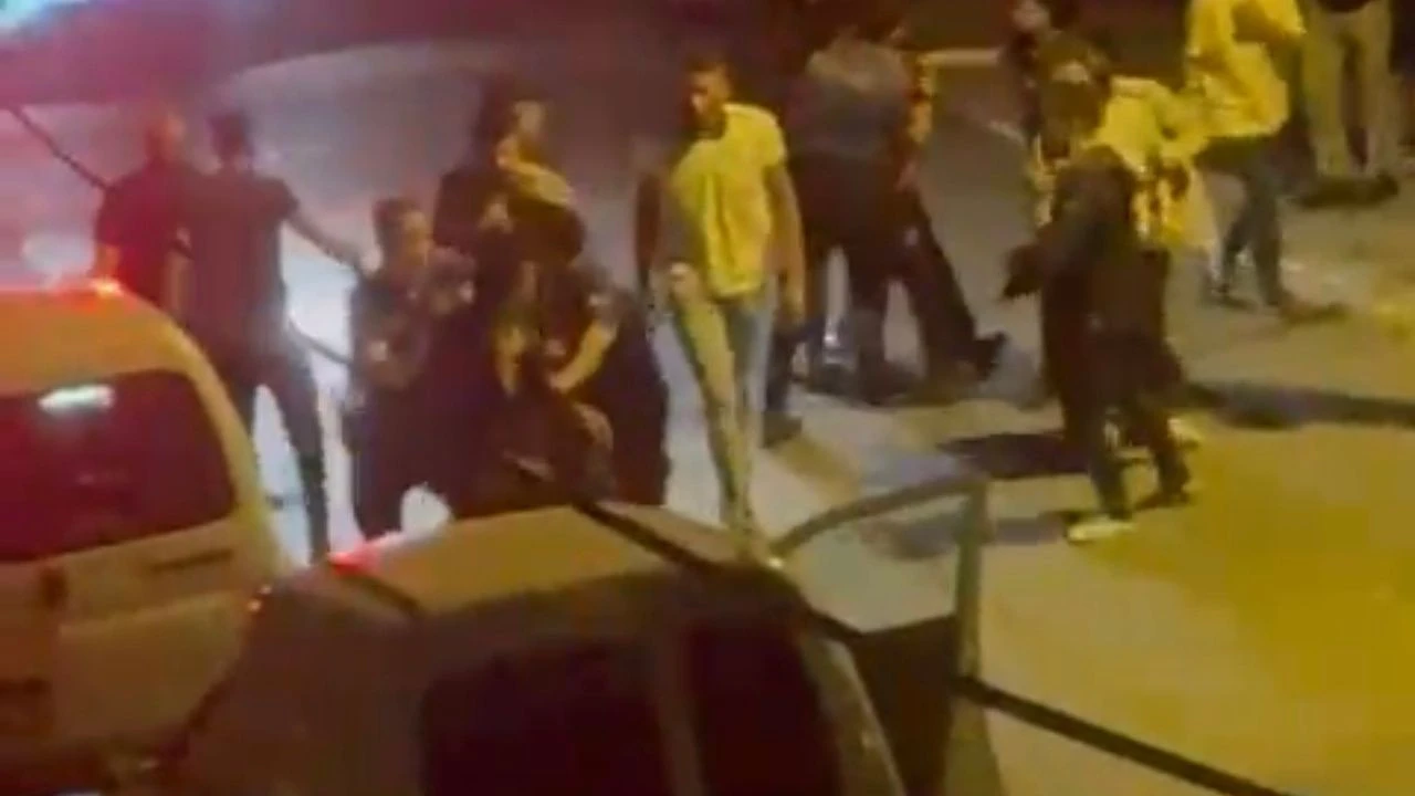 Pendik’te sokak ortasında alacak-verecek kavgası: 3 gözaltı