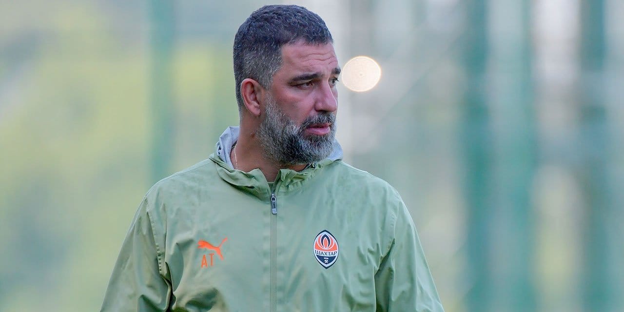 Arda Turan yenilmezlik serisini sürdürdü: Shakhtar ikinci sıraya yerleşti