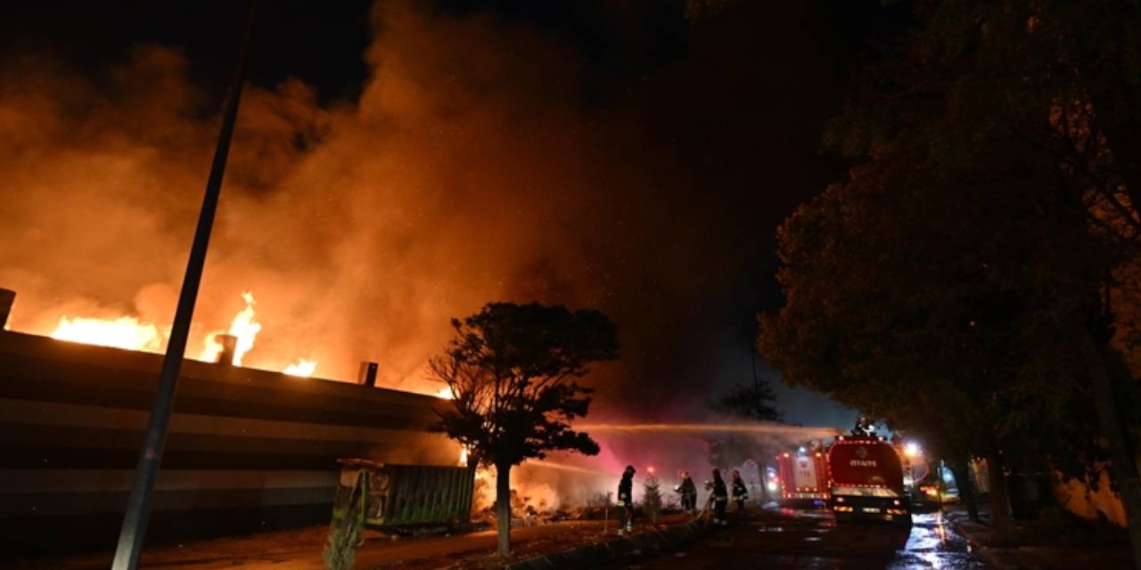 Gaziantep'teki yangın 7 saat sonra kontrol altında