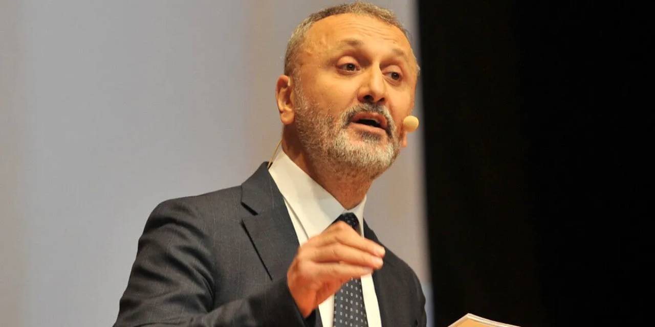 CHP'li Özmen'den 'AKP'ye geçecek' iddialarına net yanıt