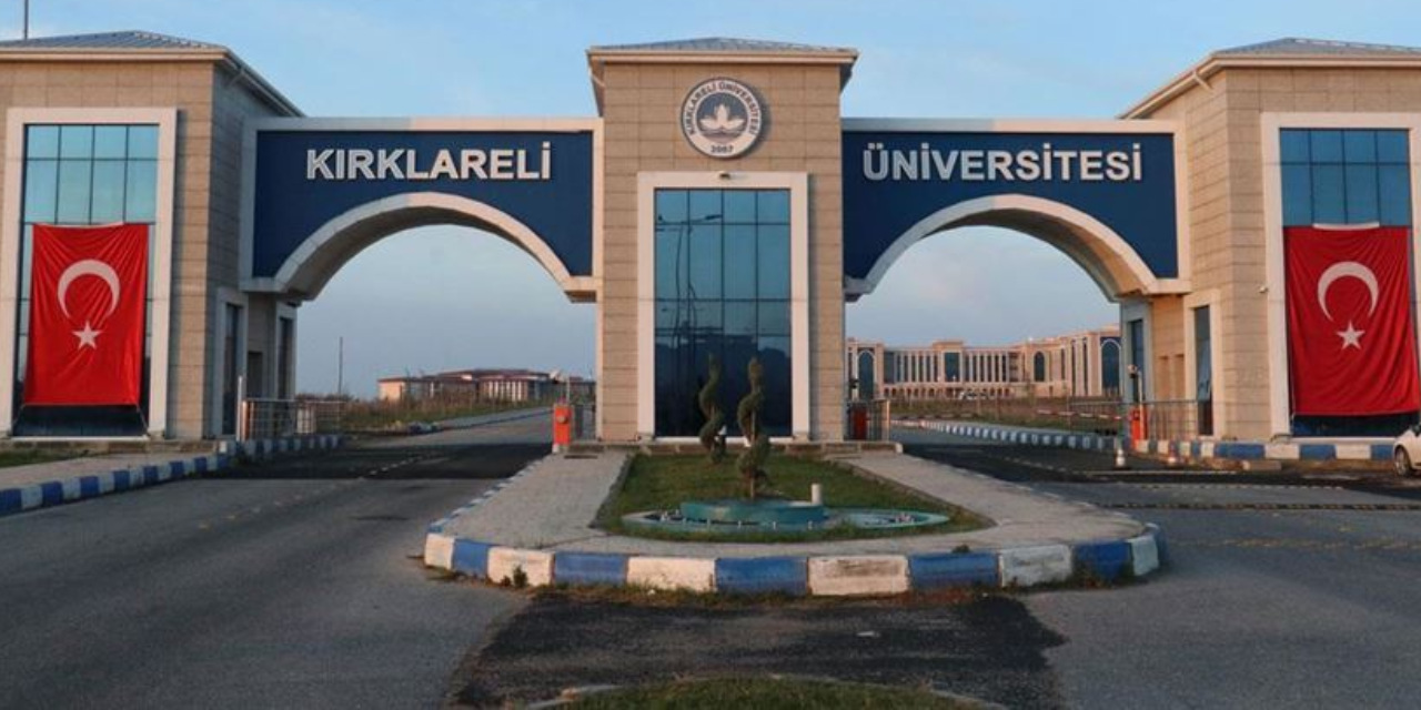 Rektör Kamu Denetçilerini ciddiye almadı! O akademisyen beş yıldır maaş alıyor