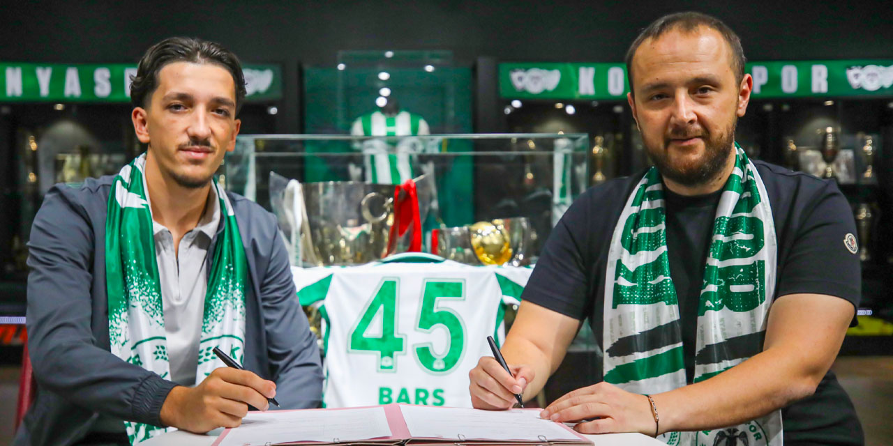 Konyaspor'da 4 yıllık imza müzede atıldı