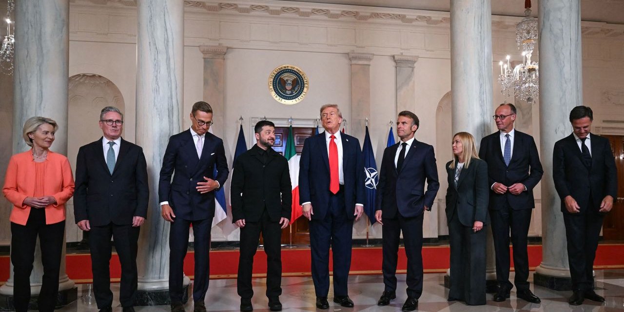 Macron: Üçlü toplantı için önce ateşkes şart