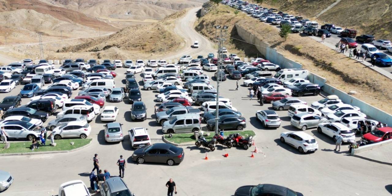 695 bin kişi Çankırı'ya akın etti