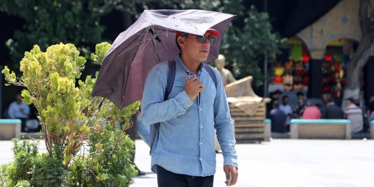 Aşırı sıcaklar nedeniyle kamu kurumları tatil edildi