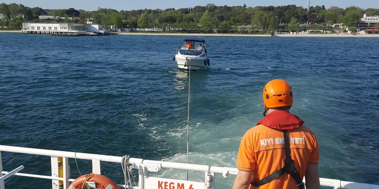 Florya açıklarında akıntıya kapıldı: İçinde 3 kişi vardı