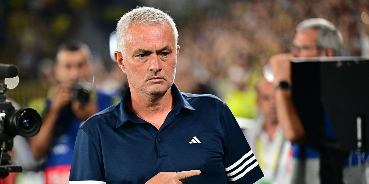 Mourinho aynı şeyi yaptı: Benfica karşısında olay hareket