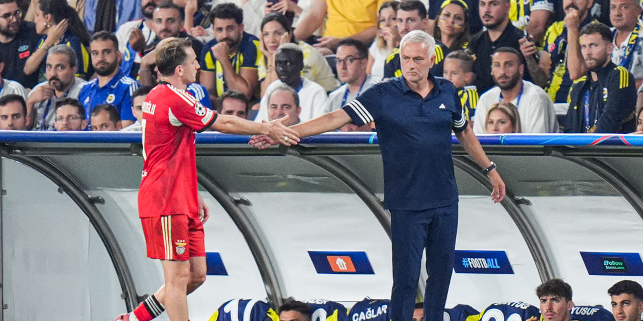 Mourinho takımını eleştirdi: Kerem Aktürkoğlu'na şaşırmadı