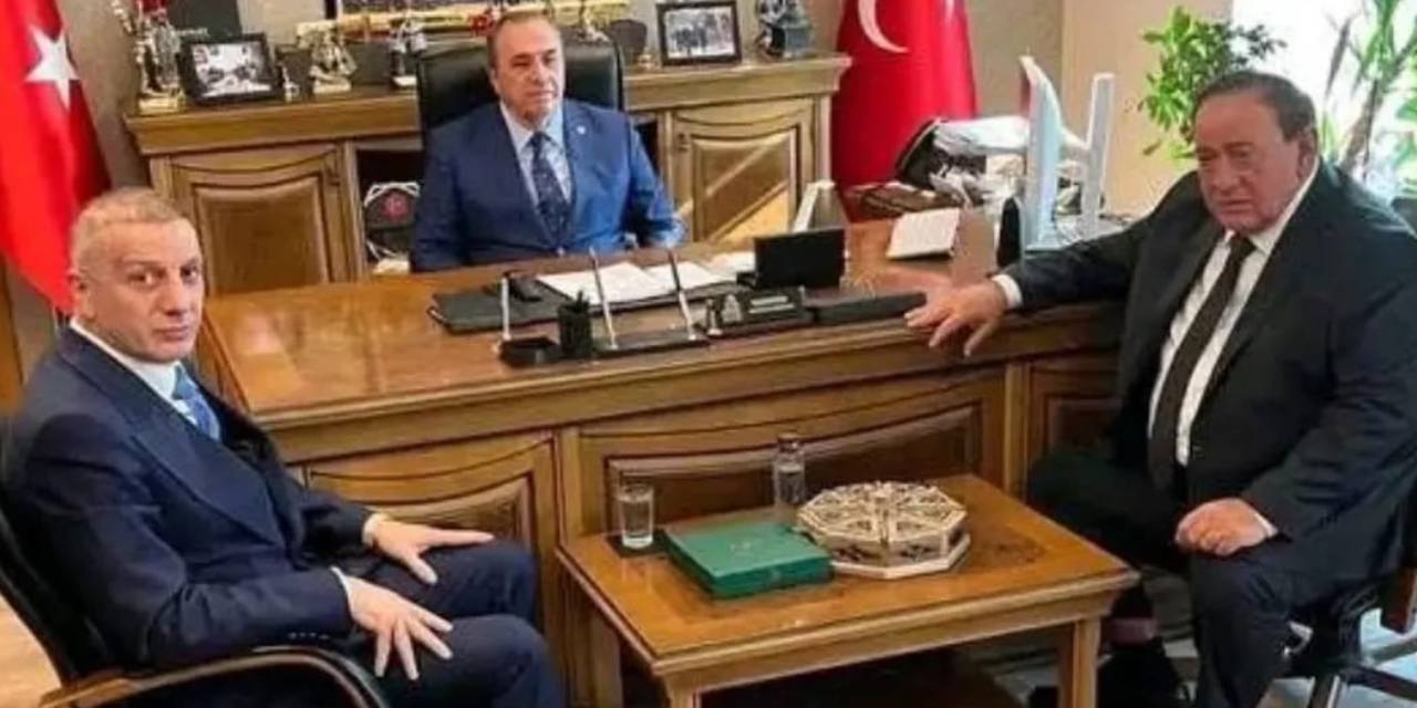 MHP'li Vahit Kayrıcı’dan Çakıcı ve Selahattin Yılmaz paylaşımı: Dost meclisi