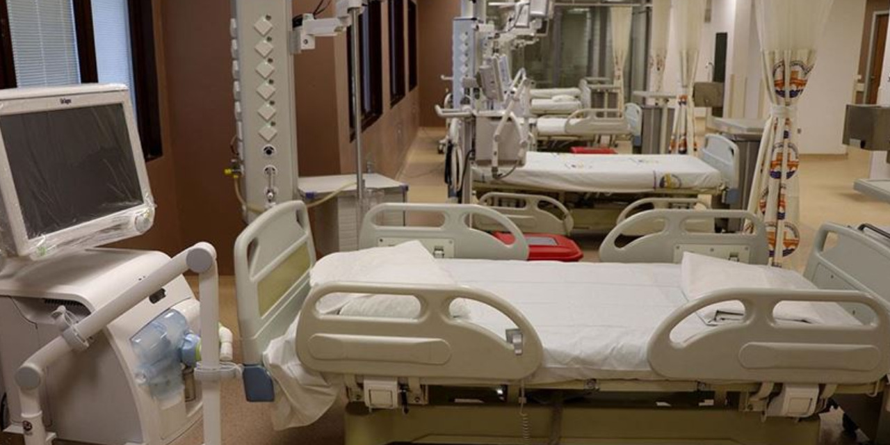 AKP'li büyükşehir başkanı ameliyat oldu! Yoğun bakımda tedavi gördü