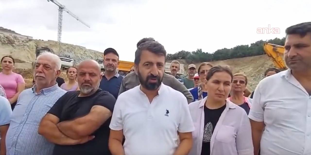 Tapulu arazilerine el konulan depremzedeler iş makinelerinin önünden haykırdı!