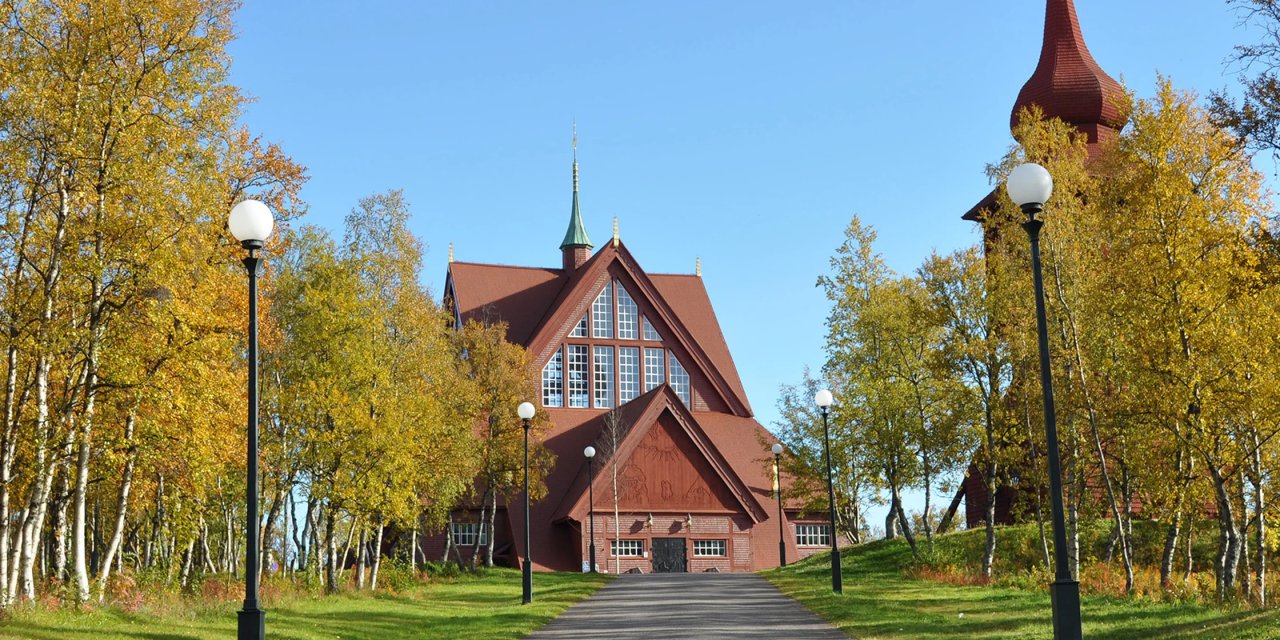 113 yıllık Kiliseyi 5 kilometre taşıdılar! 45 milyon euroya mal oldu