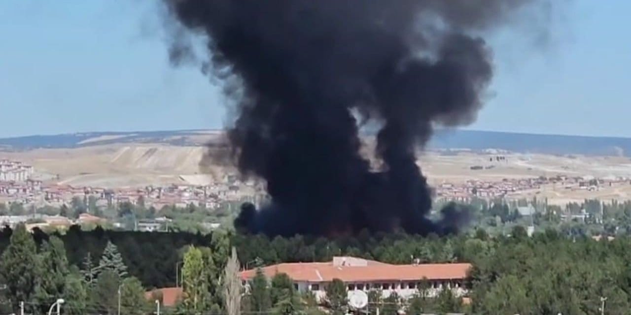 Kütahya Hava Er Eğitim Tugay Komutanlığı'nda yangın