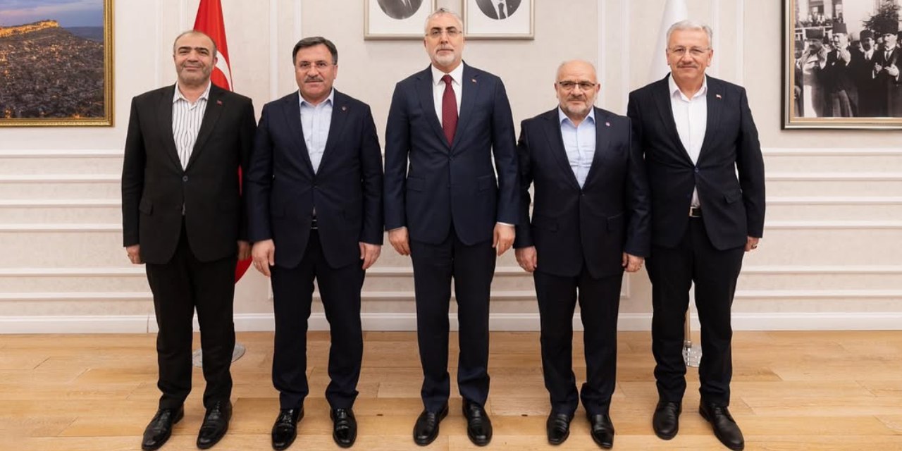 AKP milyonlarca memura 1000 lirayı reva gördü! İş Diyanet'e gelince kesenin ağzını açtı