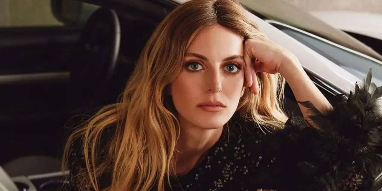 Ünlü oyuncuyu akrep soktu: Hastaneye kaldırıldı!