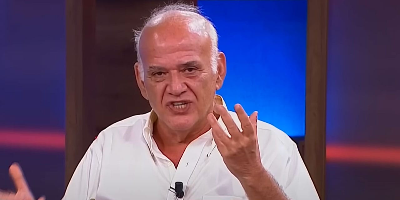 Ahmet Çakar yıllar sonra kanaldaki görevine son verildiğini duyurdu