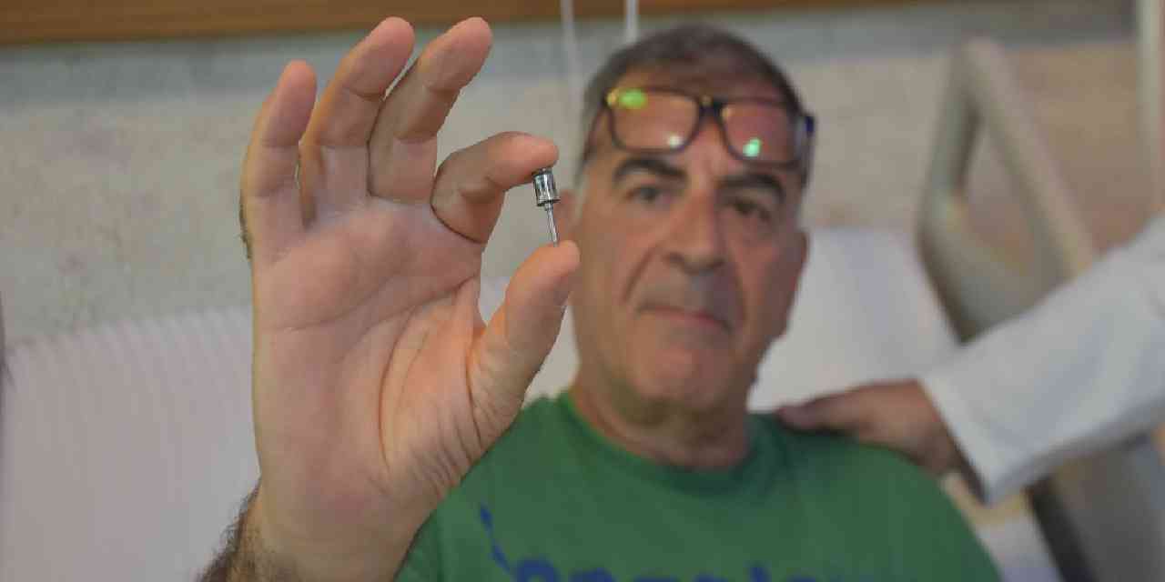 Öksürük ve balgam şikayetiyle hastaneye gitti: Akciğerinden çıkan şoke etti