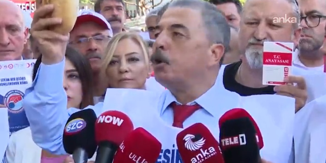 Son dakika | Memurlar ellerinde ekmek ile Saray'a yürümek istedi! Polis barikatı çekti...