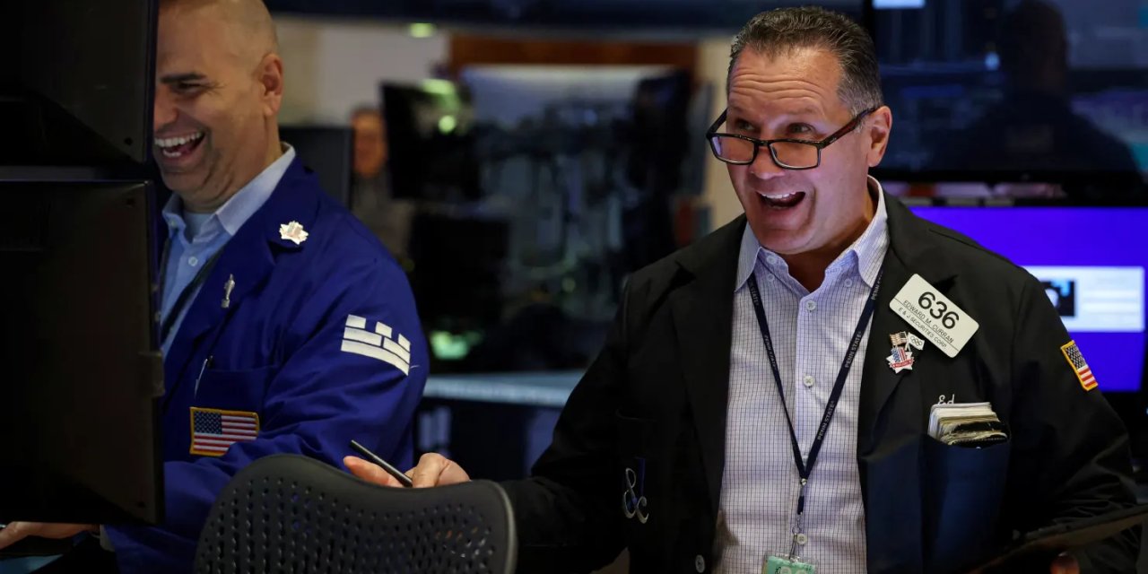 ABD borsaları krize rağmen rekora yaklaştı