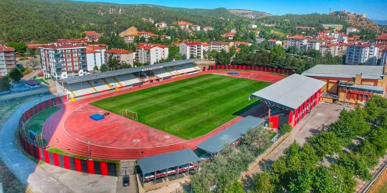 2. Lig kulübünün yöneticisi açıkladı: İlk maçta 500 forma dağıtılacak