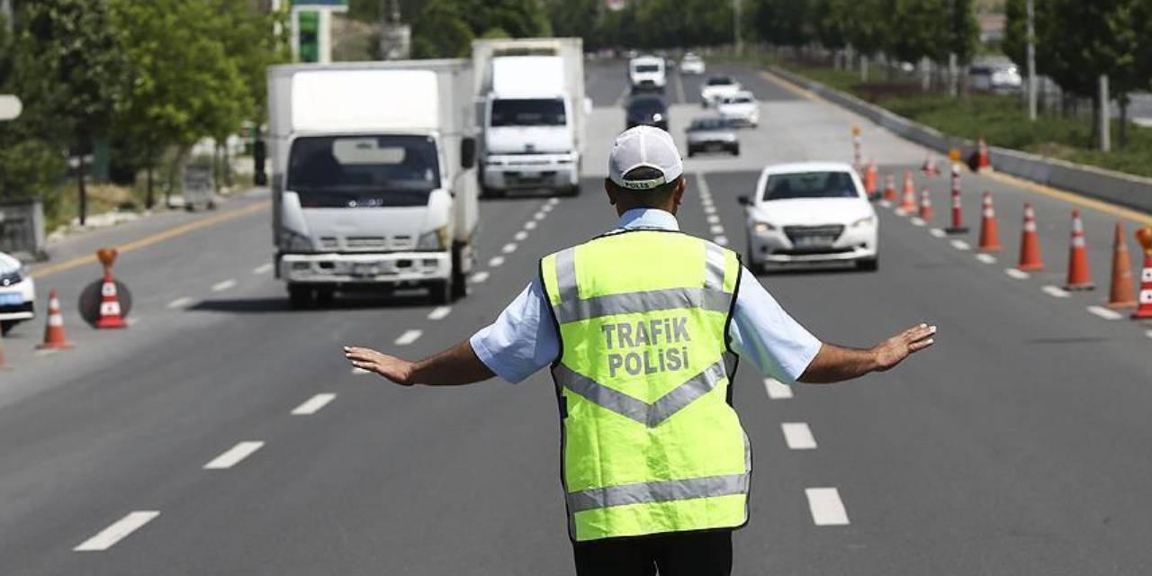 Başkentte yarın bazı yollar trafiğe kapatılacak