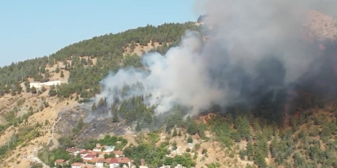 Tokat'ın Gıj Gıj dağında yangın çıktı