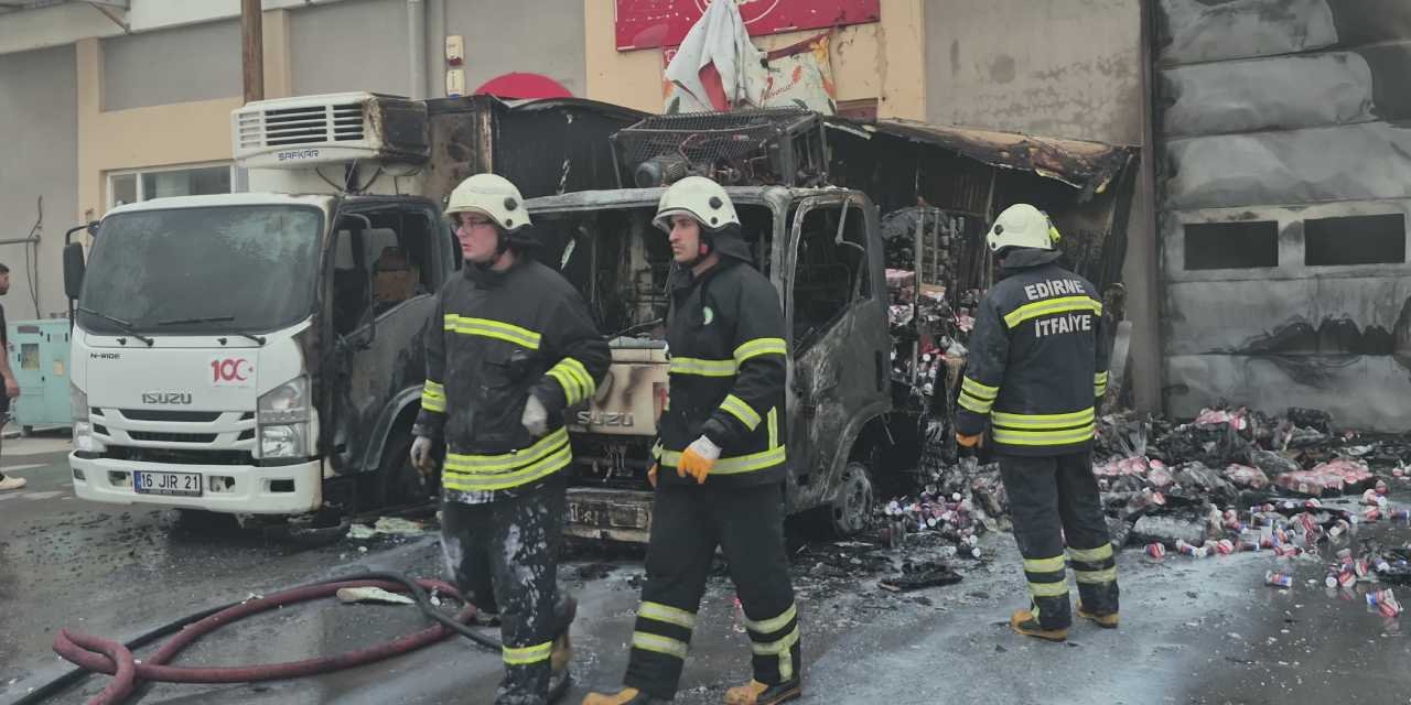 Edirne'de yangın: Kullanılmaz hale geldiler