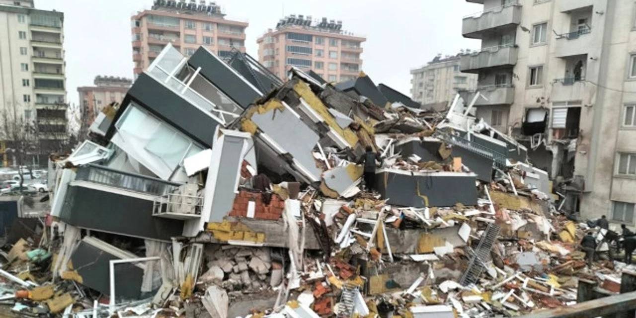 35 kişiye mezar olan Ezgi Apartmanı davasında tahliye talebi reddedildi