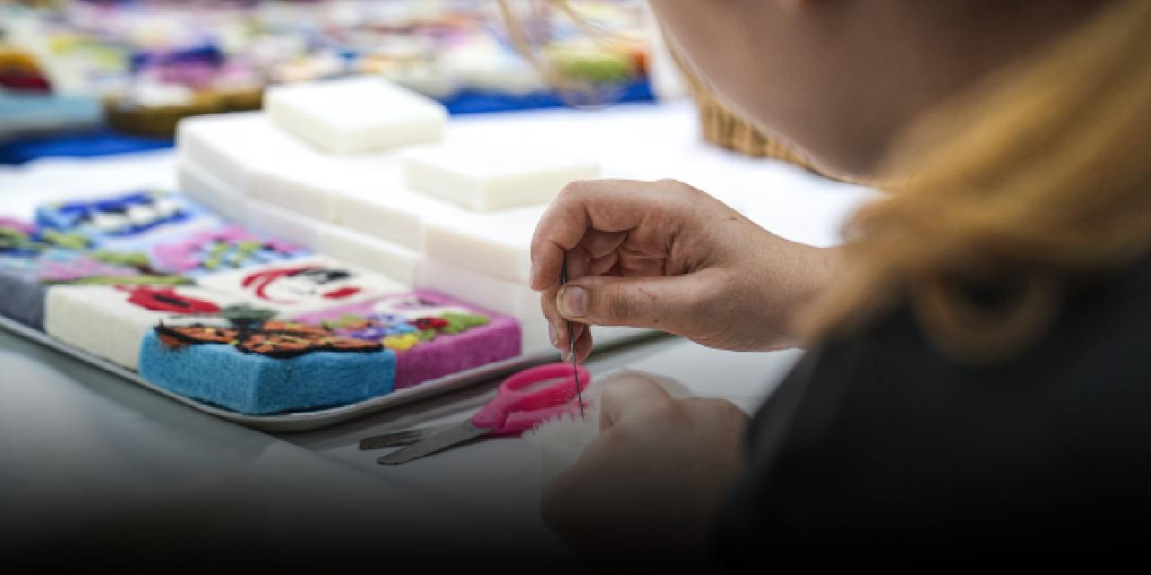 Devlet korumasındaki kız çocuklarına sanatla terapi